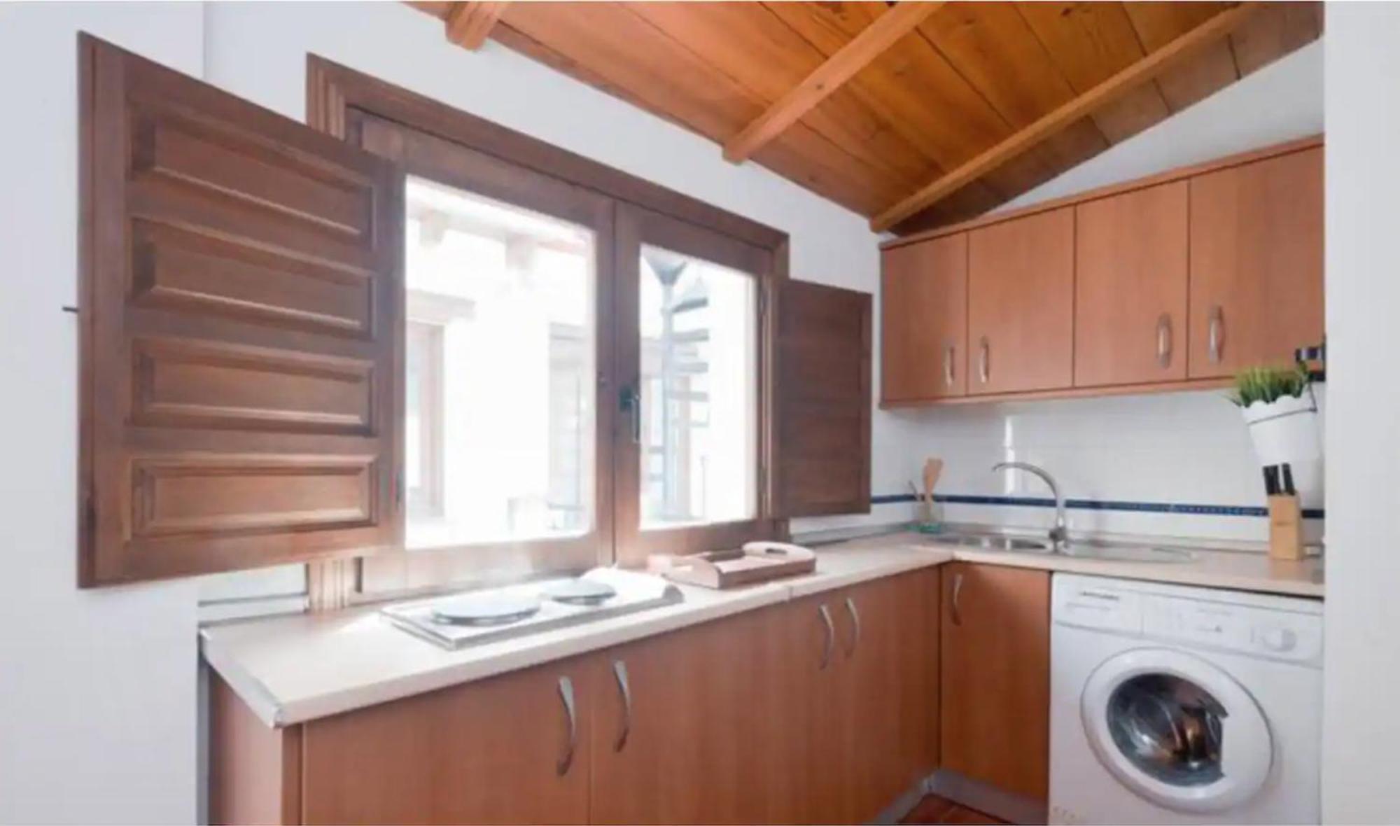 Appartamento Atico Con Terracita Y Vistas Alhambra, Centro *