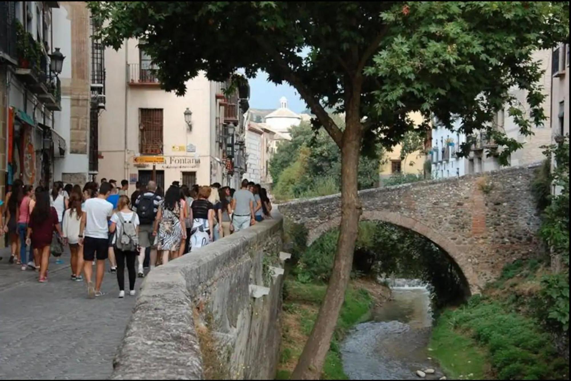Appartamento Atico Con Terracita Y Vistas Alhambra, Centro